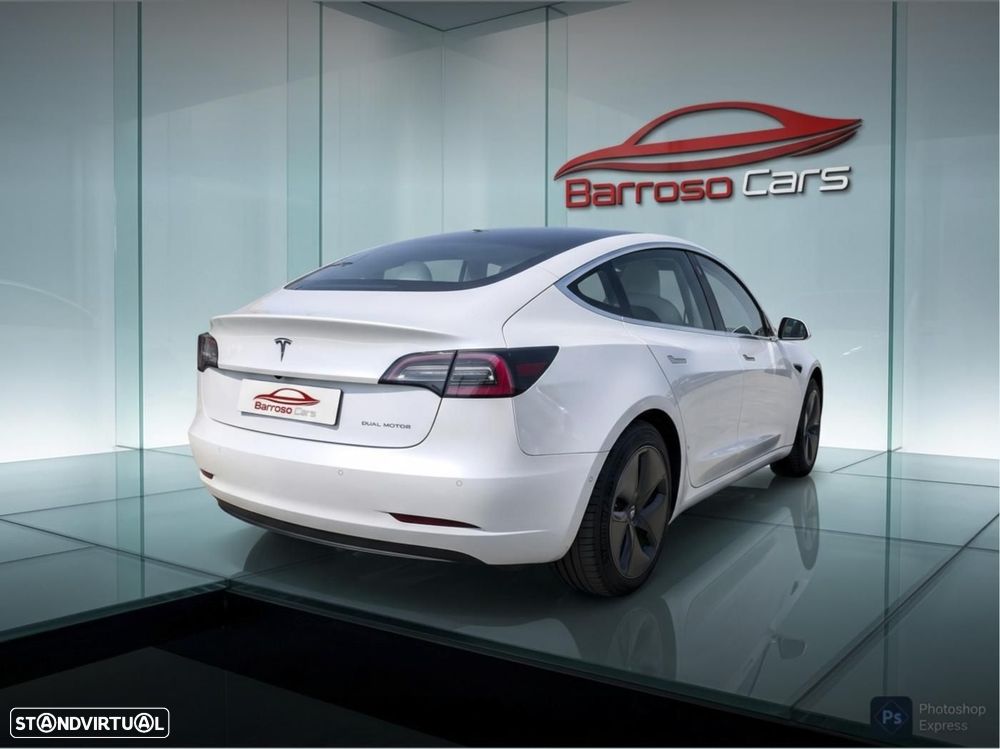 Tesla Model 3 Long-Range Dual Motor AWD - 4