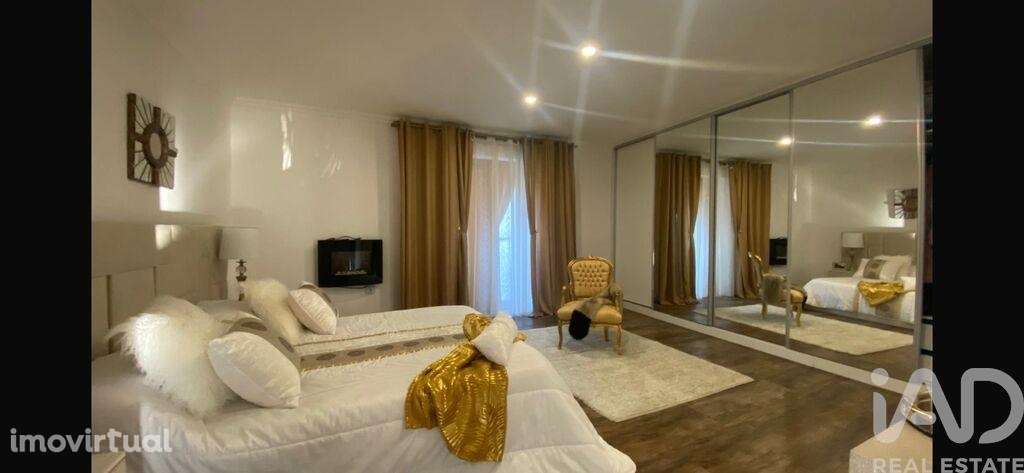 Moradia geminada T6 em Galveias de 379 m2 - Grande imagem: 4/25