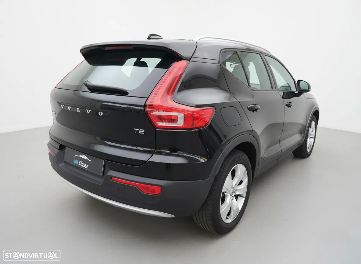 Volvo XC 40 1.5 T2 Momentum Plus - 6