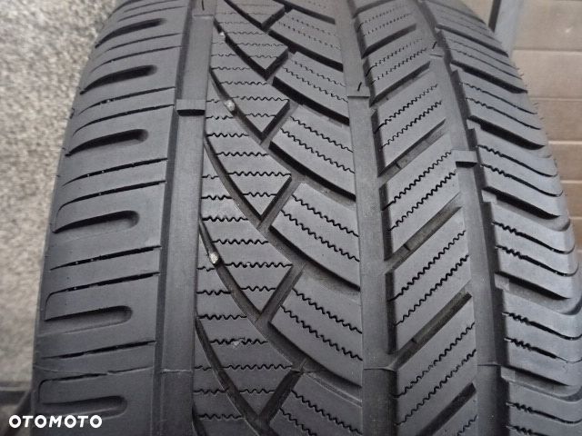 235/40/R18 95W Extra loud Atlas Green 4S - 1