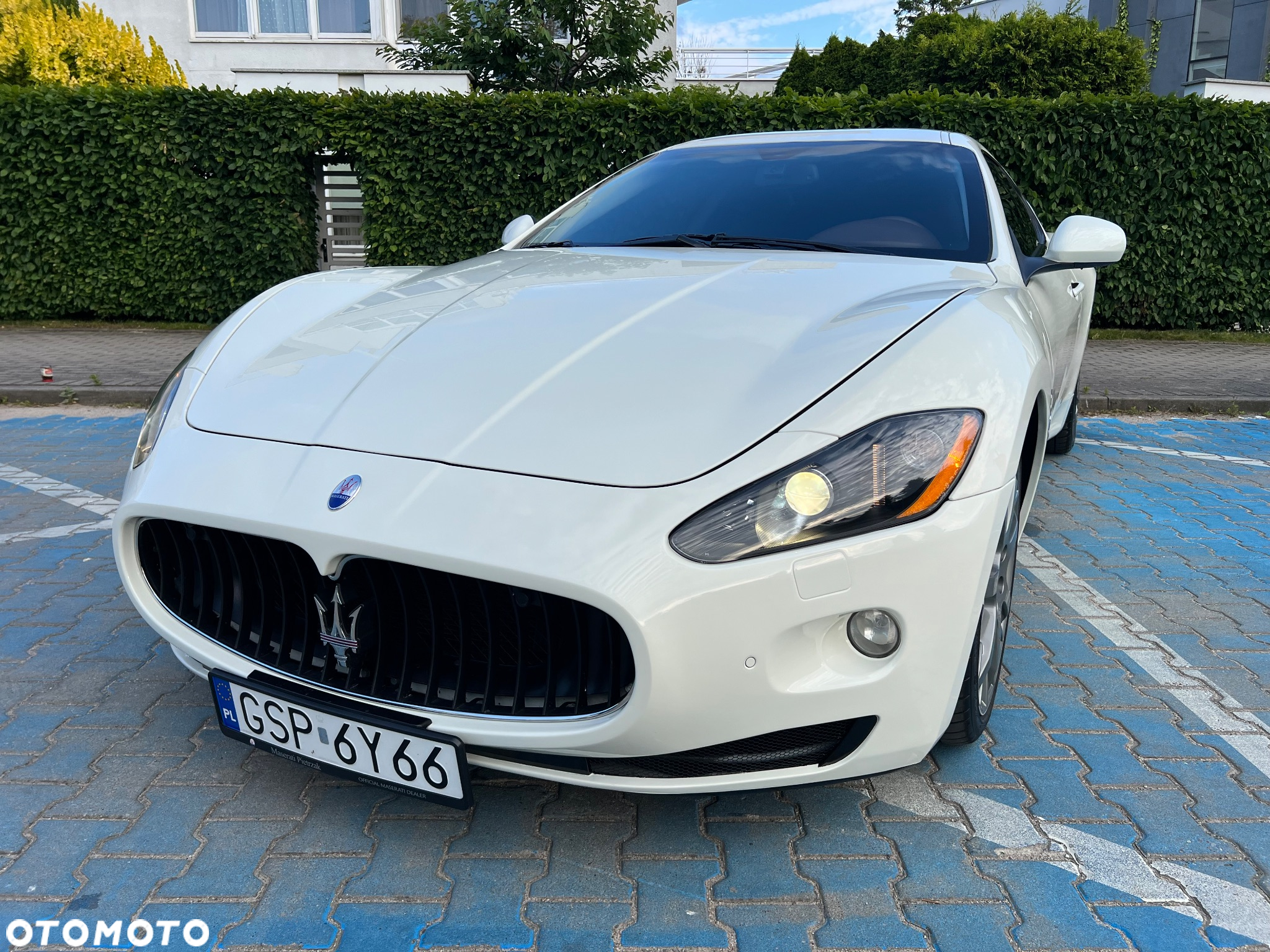 Maserati GranTurismo S Automatik - 11