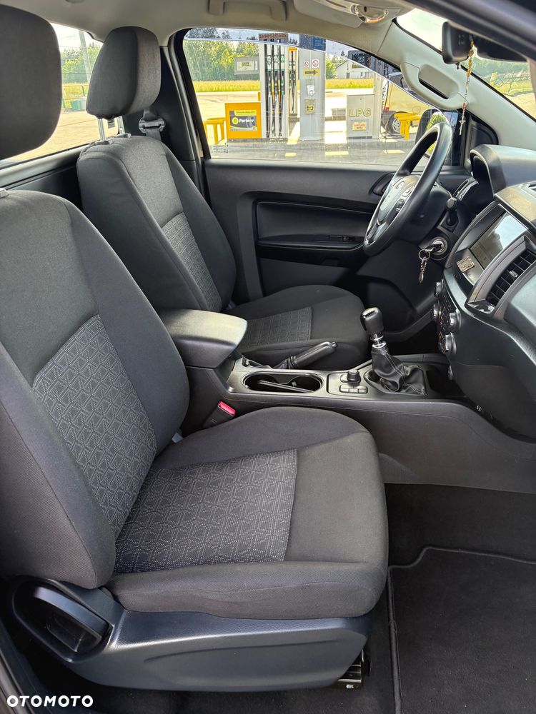 Ford Ranger - 10