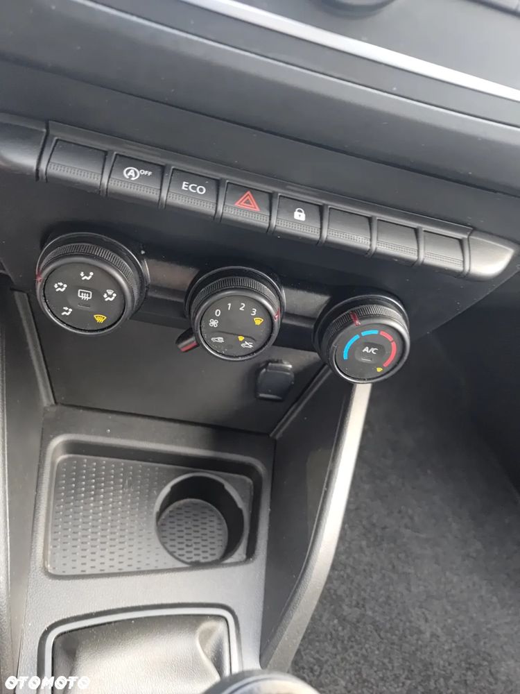 Dacia Duster 1.0 TCe Prestige - 23