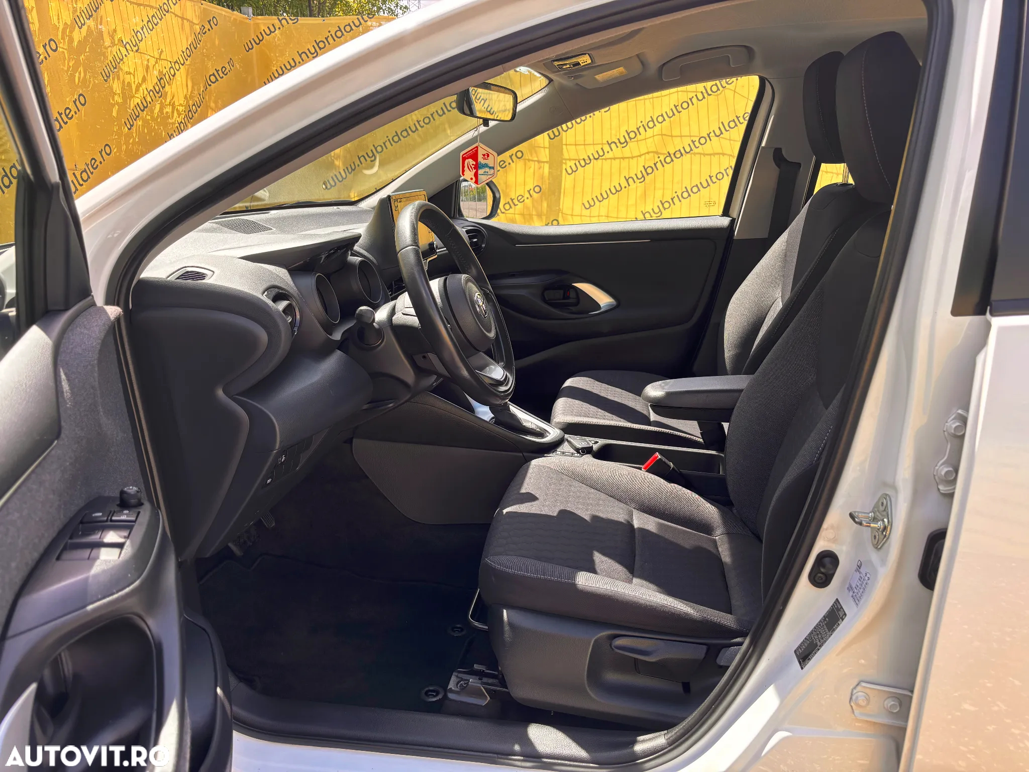 Toyota Yaris 1.5 116 CP HEV Dynamic - 11