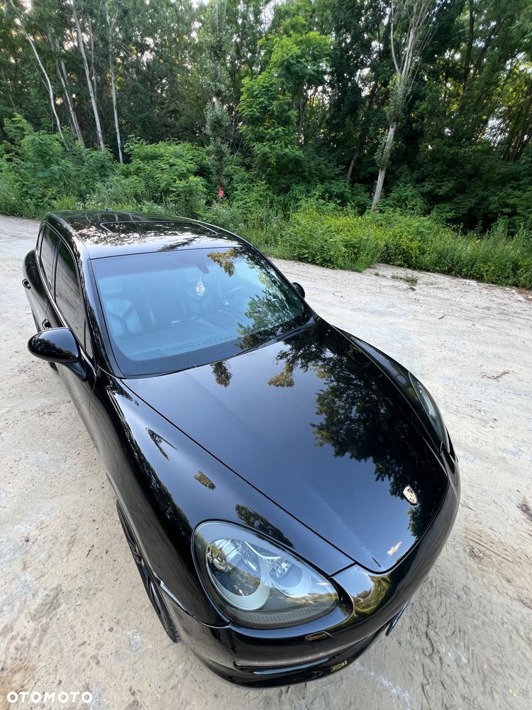 Porsche Cayenne S - 12