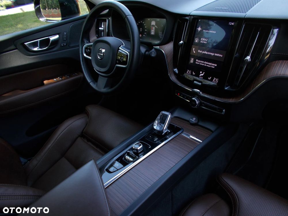 Volvo XC 60 D5 AWD Inscription - 10