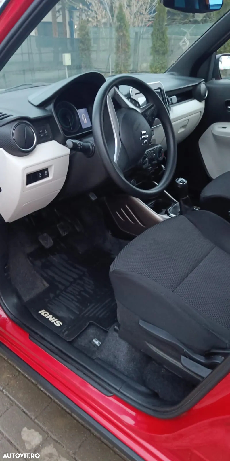 Suzuki Ignis 1.2 GL+ - 11