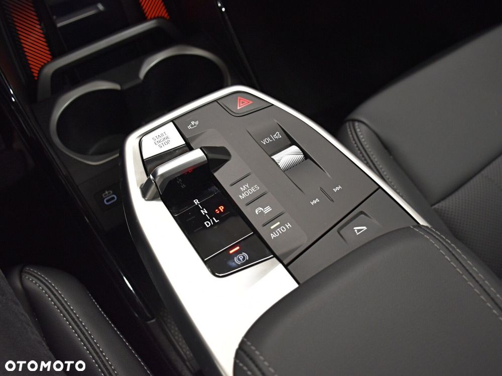 BMW X1 - 16