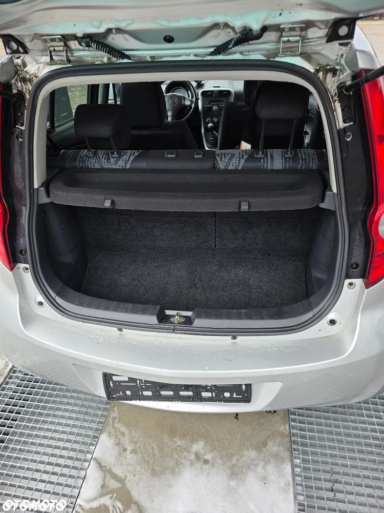 Opel Agila - 11