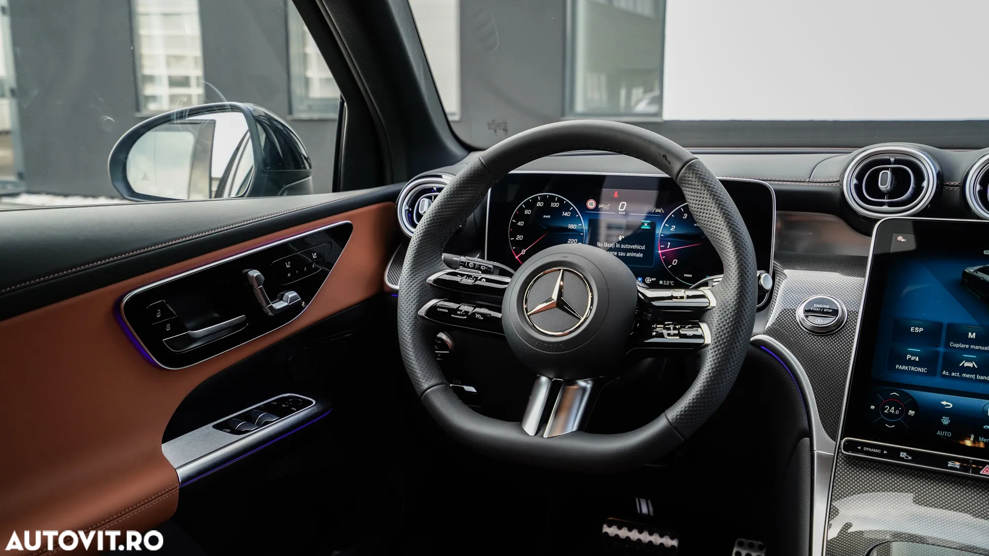 Mercedes-Benz GLC 300 4Matic 9G-TRONIC AMG Line Advanced - 27
