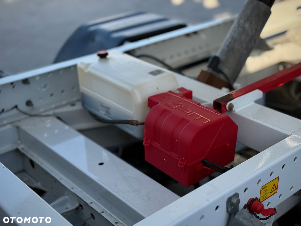 Mercedes-Benz Sprinter 516 CDI / Wywrotka JPM / 2.143cm3 OM651 163KM / 2018 Rok Produkcji / 194.262KM Przebieg / Bliźniaki Podwójne Koła / ZAREJESTROWANY W PL - 19