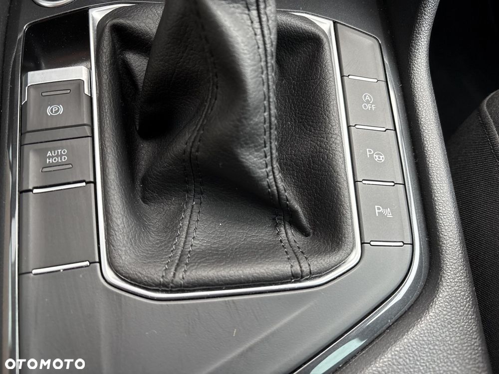 Volkswagen Tiguan 1.5 TSI EVO Elegance DSG - 27