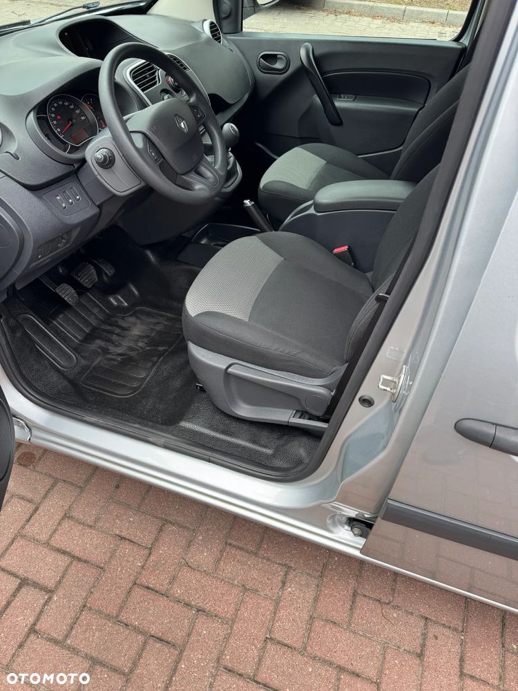 Renault KANGOO - 24