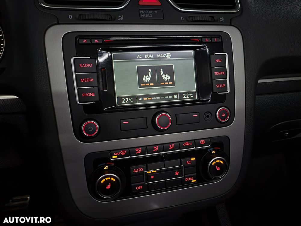 Volkswagen Eos 2.0 TDI DPF DSG Individual - 8