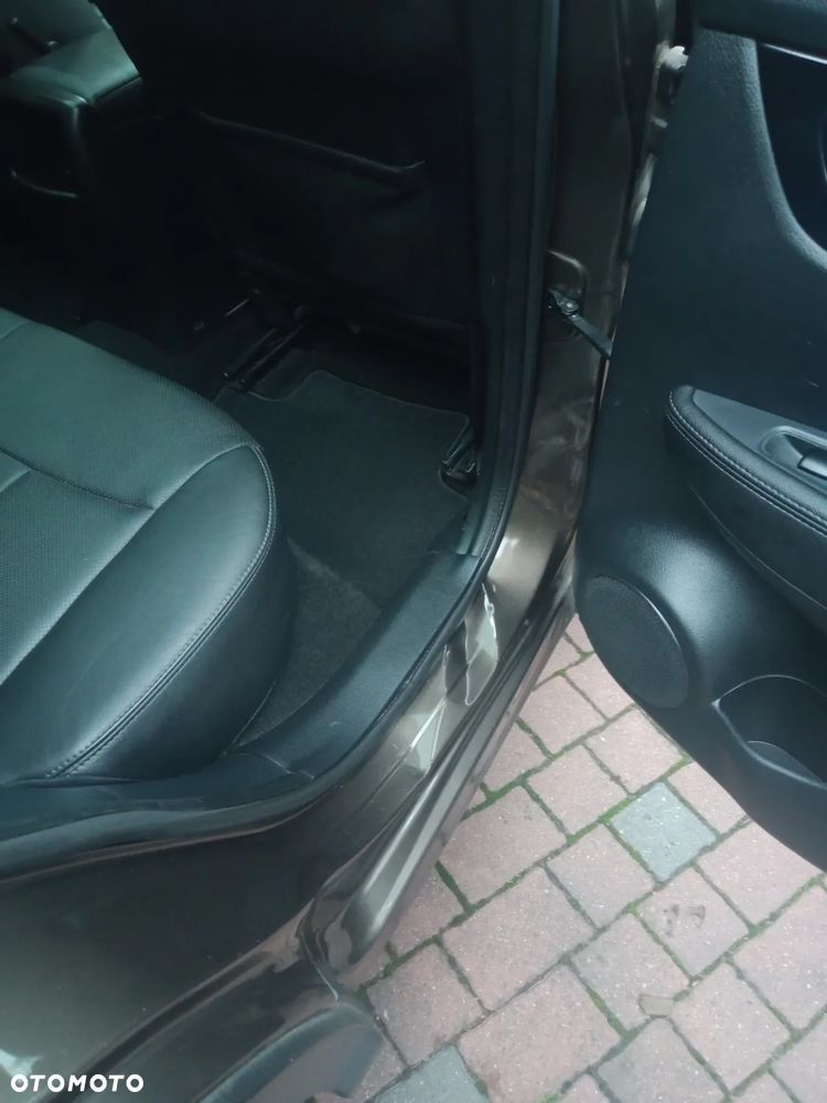 Nissan Qashqai 1.6 DCi N-Connecta Xtronic - 18