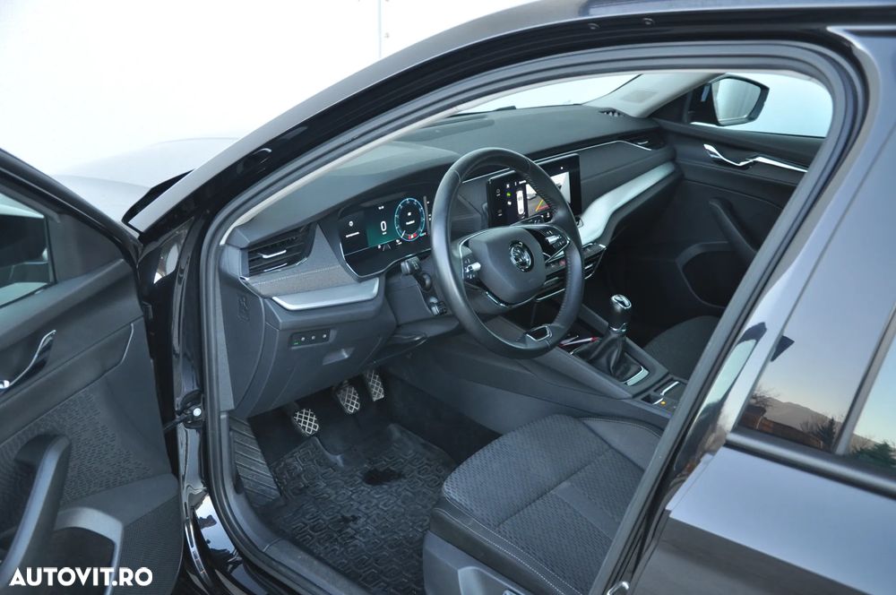 Skoda Octavia 2.0 TDI Style - 12