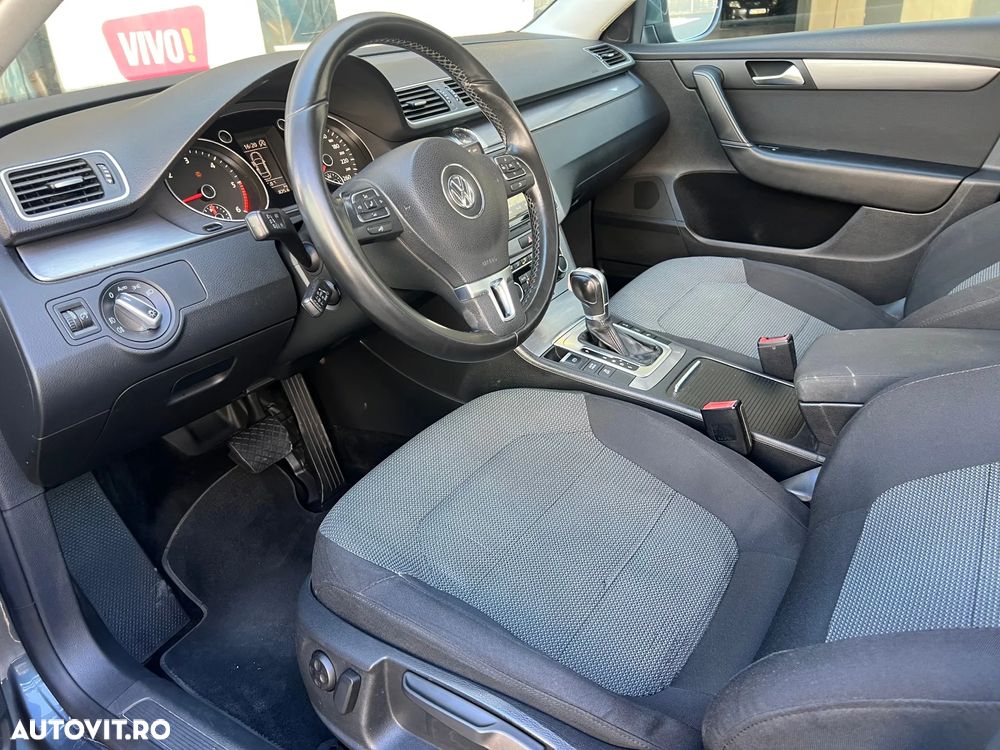 VOLKSWAGEN Passat 2011 — imagine 17