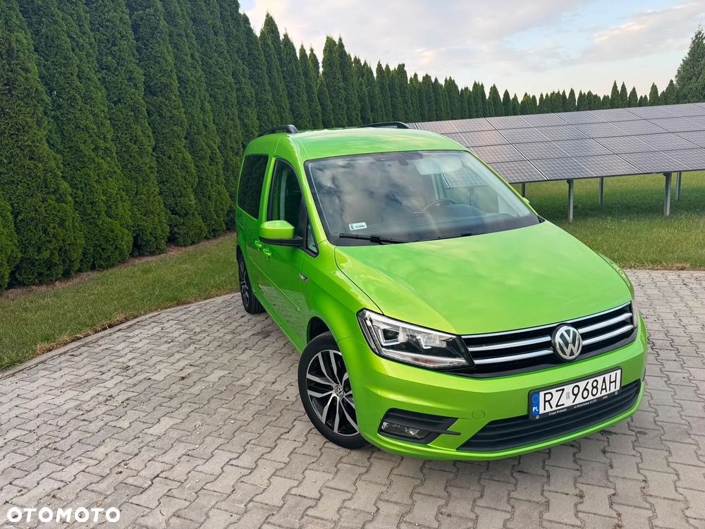 Volkswagen Caddy 2.0 TDI Comfortline DSG - 2