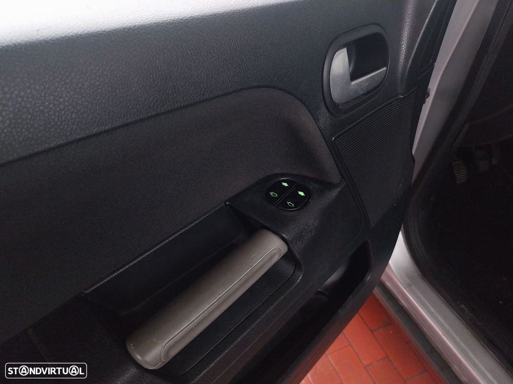 Ford Fusion 1.25 Zetec - 3