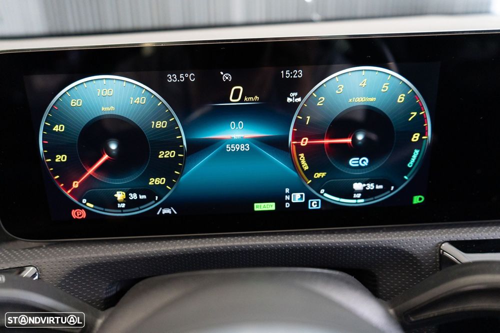 Mercedes-Benz A 250 e 8G-DCT AMG Line - 6