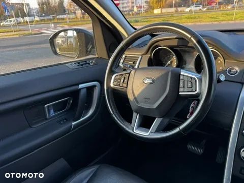 Land Rover Discovery Sport 2.0 TD4 HSE - 33