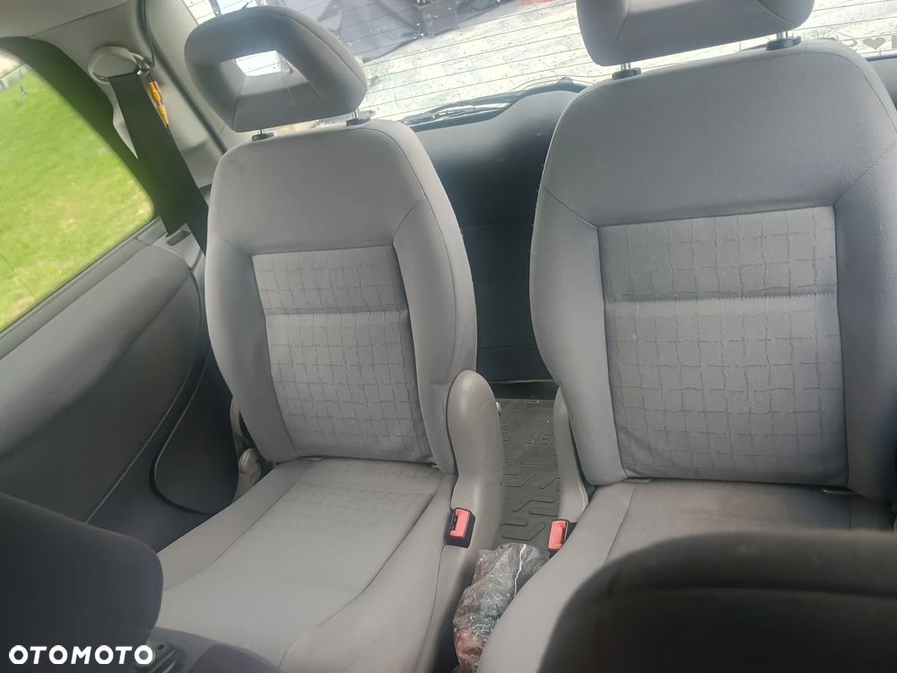 Seat Alhambra 1.9 TDI Signo Tiptr - 8