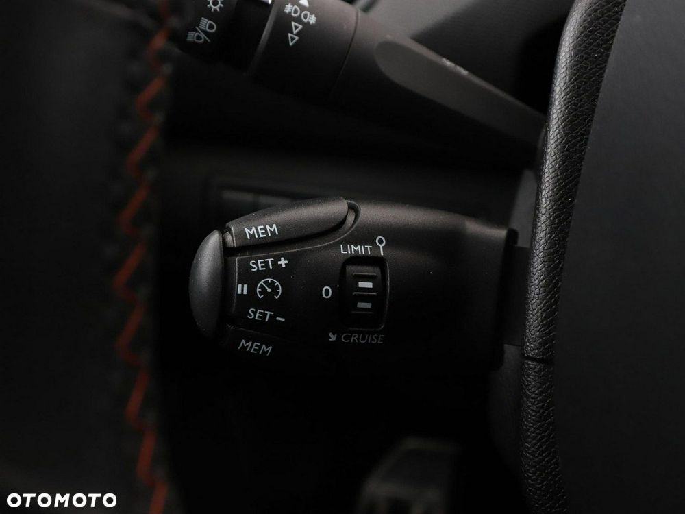 Peugeot 308 1.2 PureTech GT Pack S&S EAT8 - 32