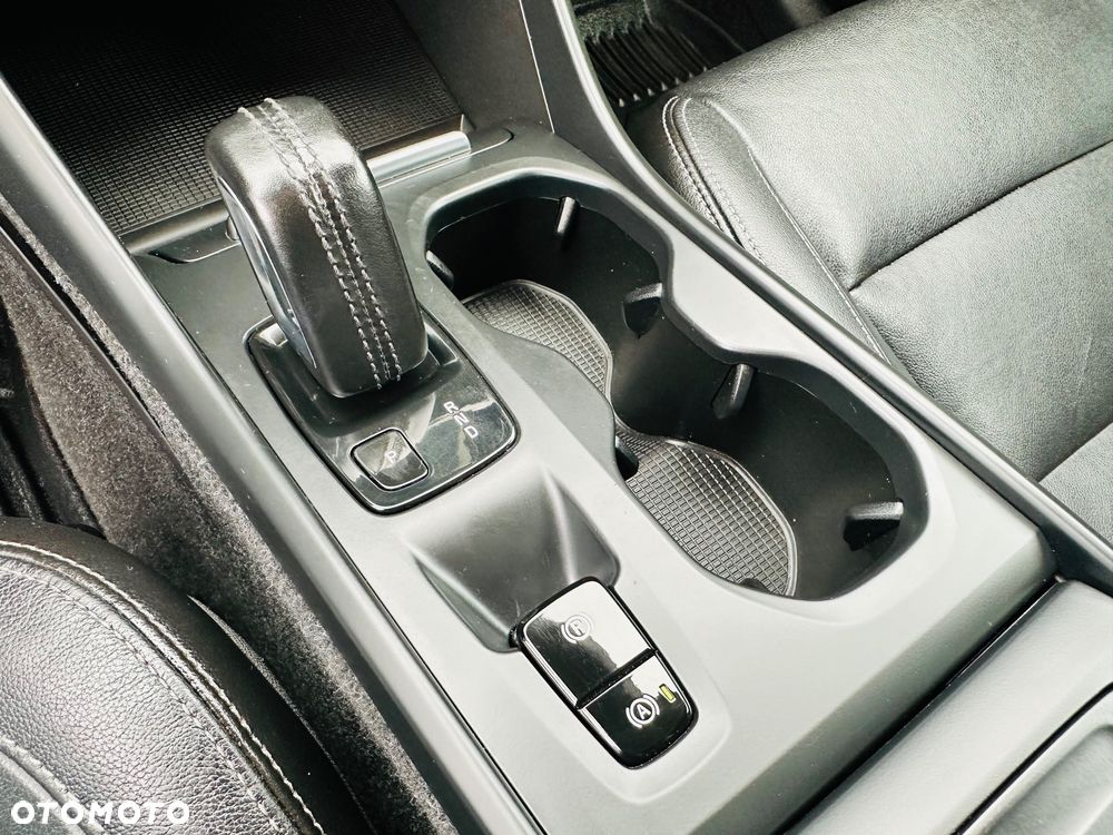 Volvo XC 40 D4 AWD - 22