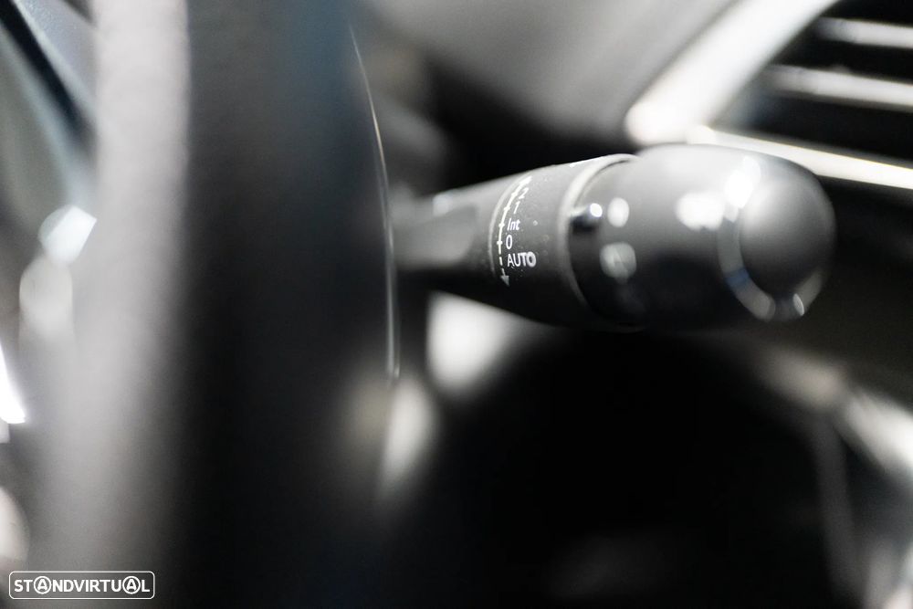 Peugeot 3008 1.5 BlueHDi GT Line EAT8 - 29