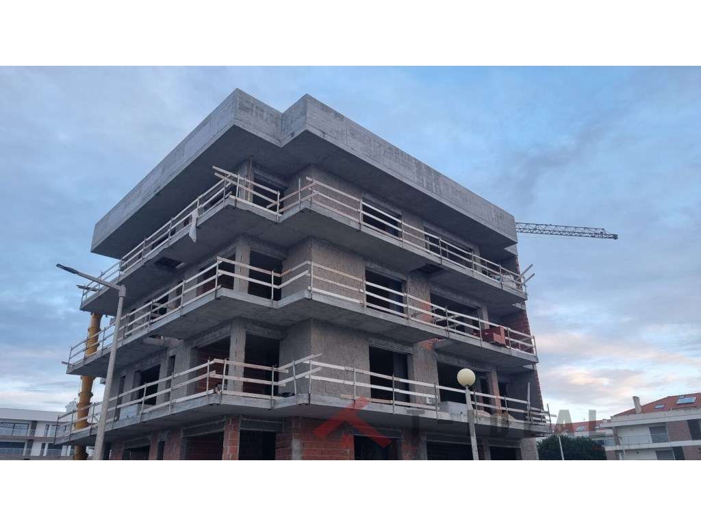 Fantástico apartamento T3 a 200 metros da praia da Consolação - Grande imagem: 2/6