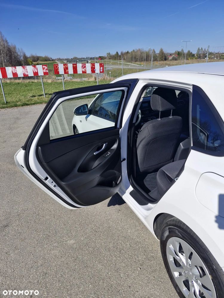 Hyundai i30 1.0 T-GDI Smart - 9