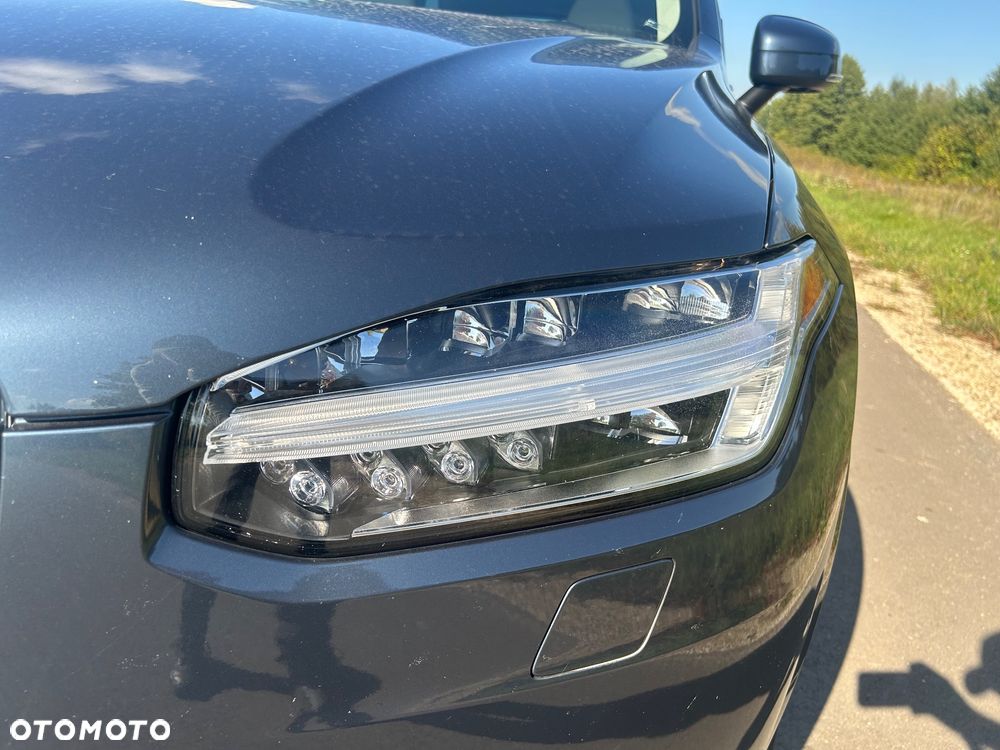 Volvo XC 90 - 17