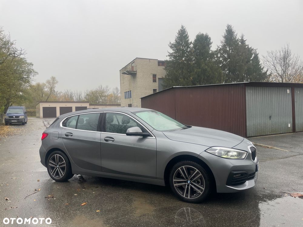 BMW Seria 1 116d Sport Line - 10