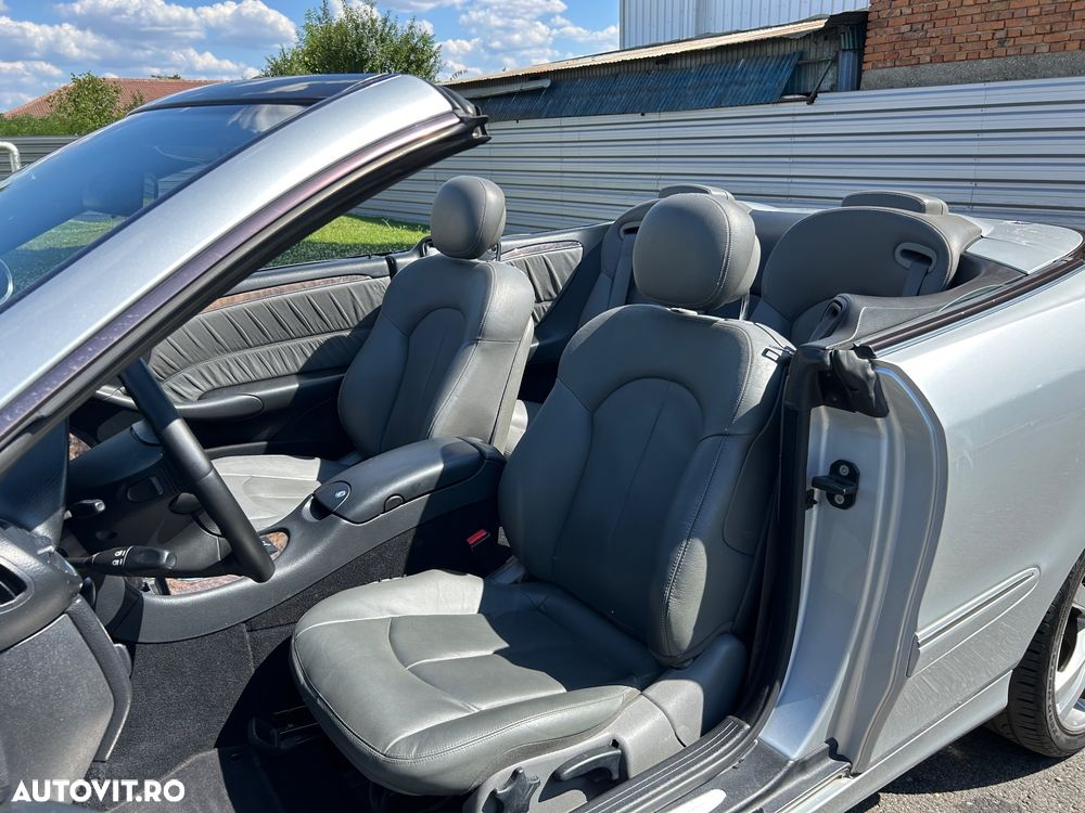 Mercedes-Benz CLK 320 CDI 7G-TRONIC Elegance DPF Cabriolet - 15