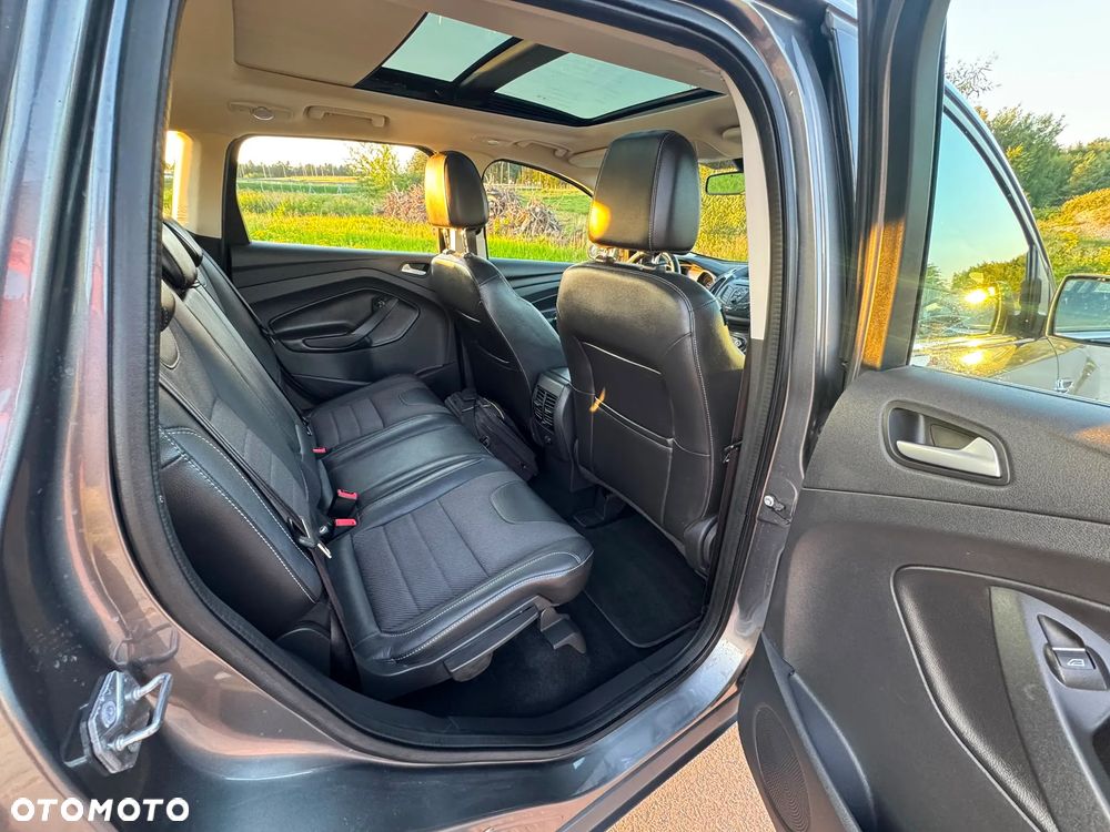 Ford Kuga 2.0 TDCi 4x4 Titanium - 13