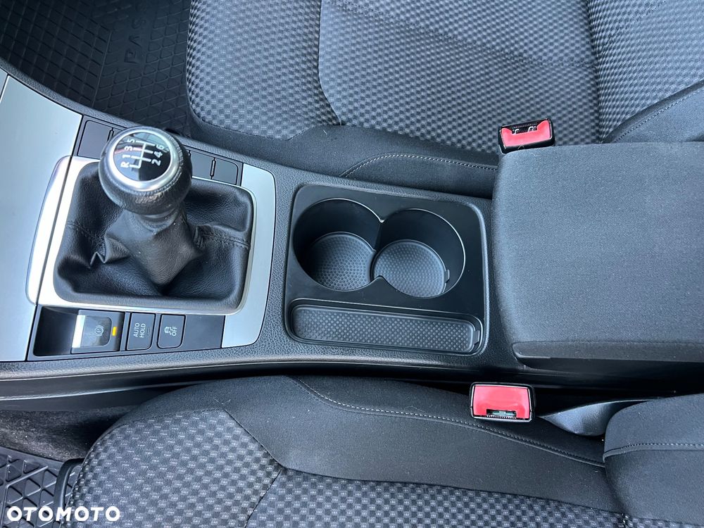 Volkswagen Passat Variant 1.4 TSI Comfortline BlueMotion Technology - 19