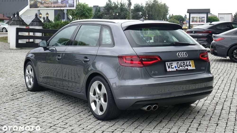 Audi A3 Sportback - 12