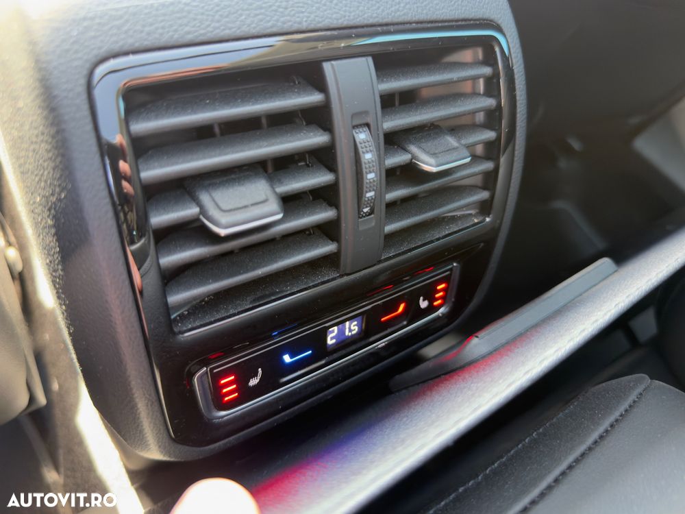 Volkswagen Passat 2.0 TDI SCR Elegance - 15