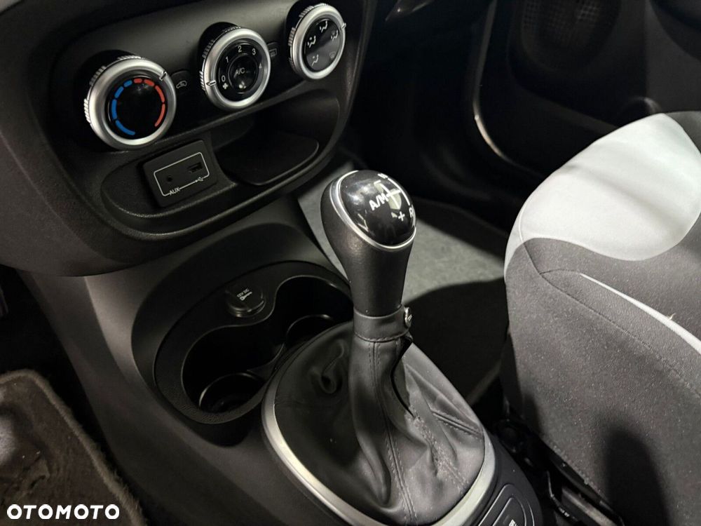 Fiat 500L - 28