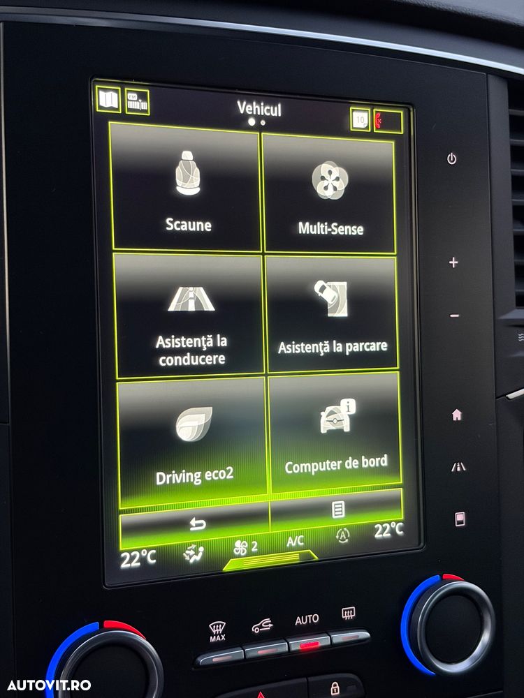 Renault Megane ENERGY TCe 130 BOSE EDITION - 12