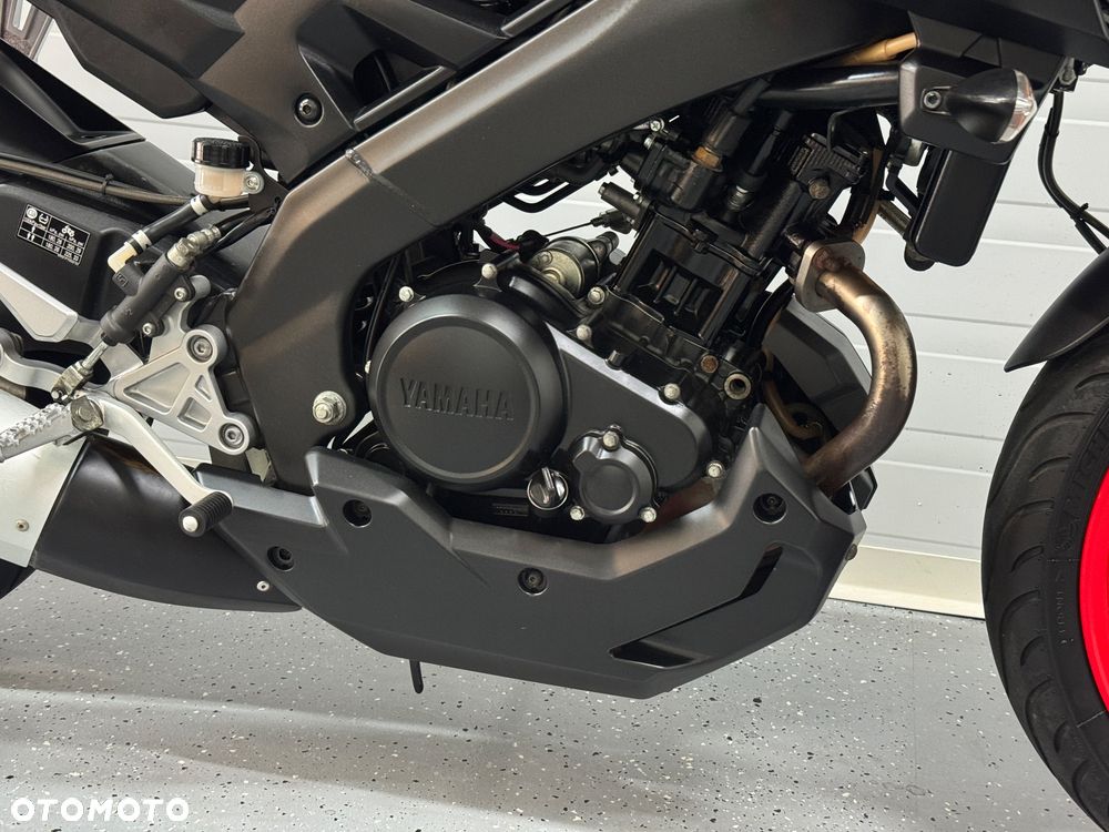Yamaha MT - 12