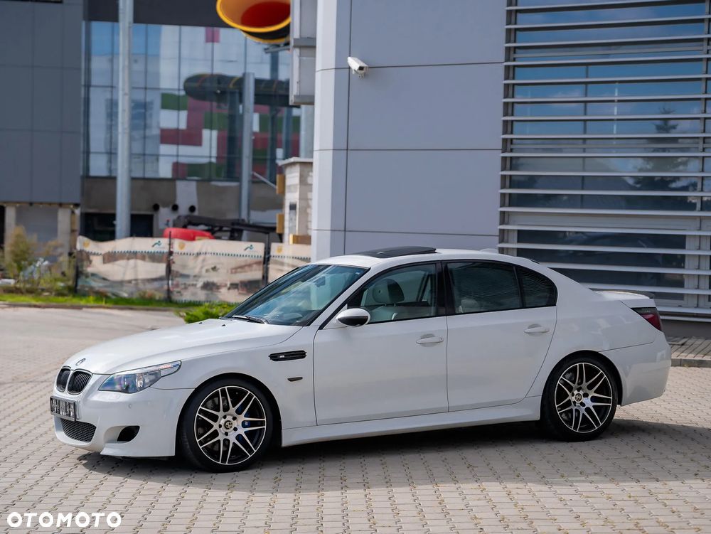 BMW M5 - 5