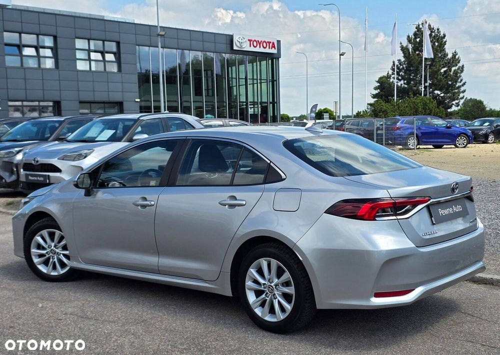 Toyota Corolla 1.8 Hybrid Comfort - 16