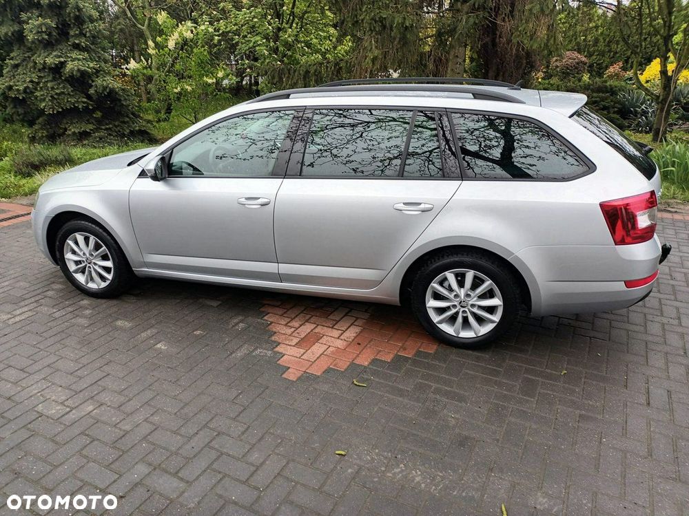 Skoda Octavia - 8