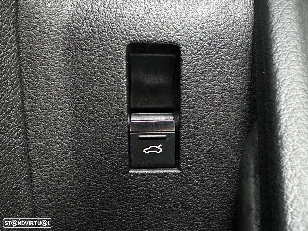 Audi e-tron 55 quattro S line - 25