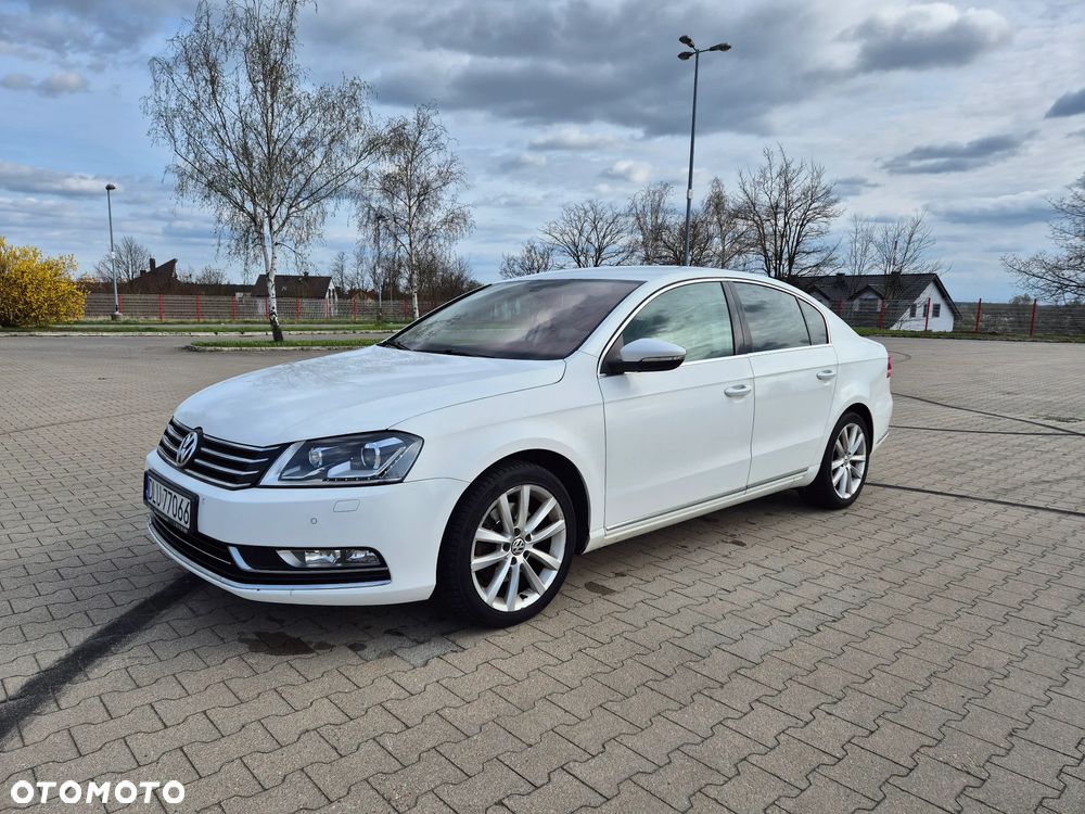 Volkswagen Passat 2.0 TDI Highline DSG - 16