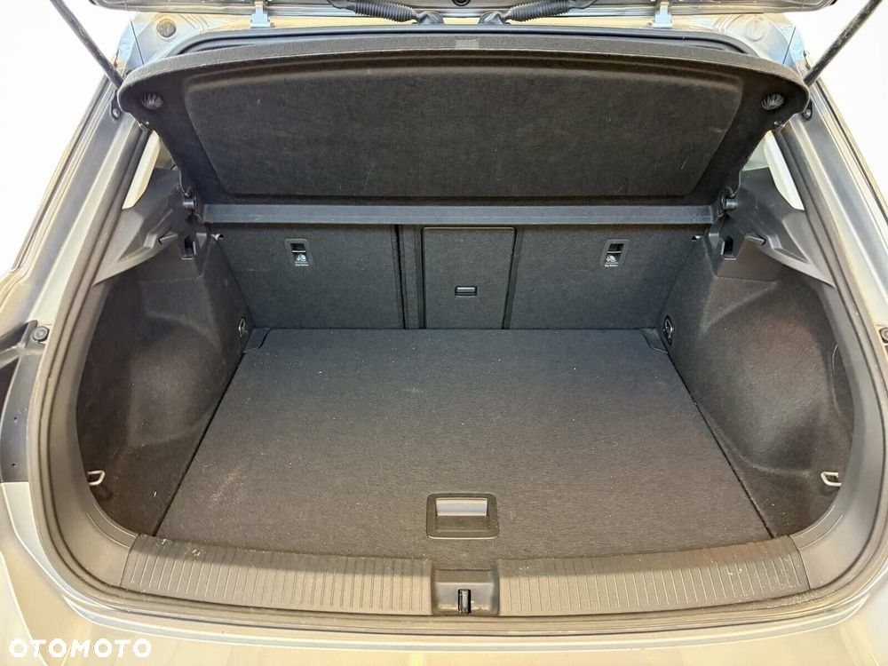Volkswagen T-Roc 1.5 eTSI Life DSG - 13