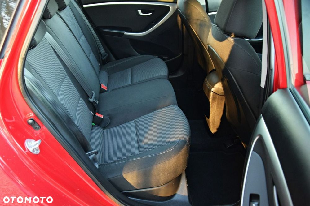 Hyundai i30 1.4 BlueDrive Run - 33