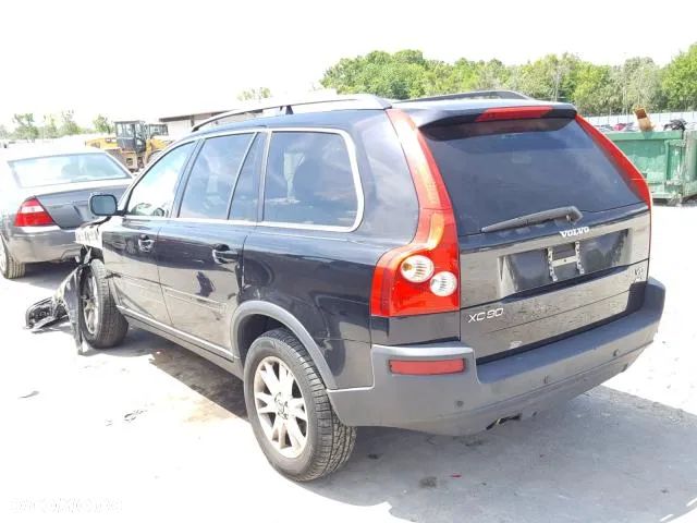 Volvo XC 90 4.4 V8 AWD Momentum - 3