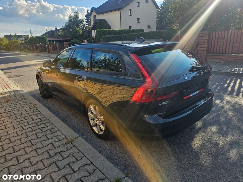 Volvo V90 D3 Kinetic - 8